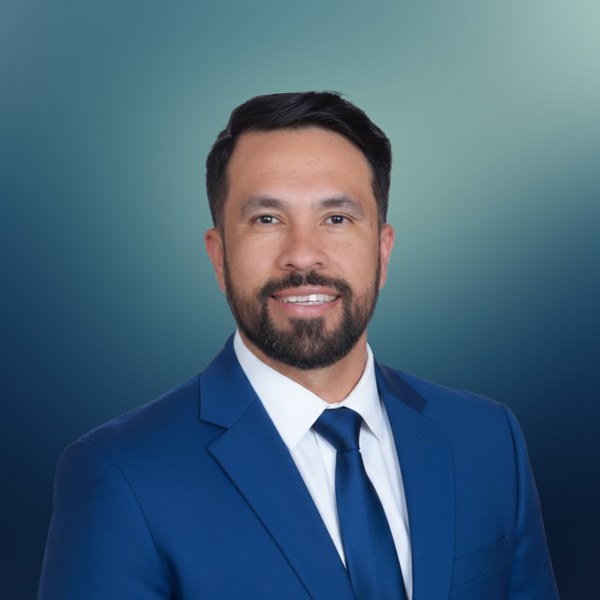 Omar Mendoza, licensed insurance advisor